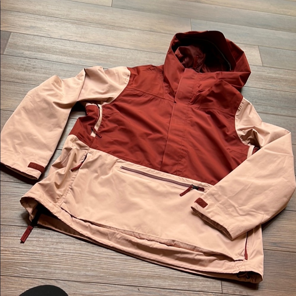 STOIC shell anorak jacket. Large